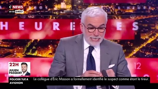 CNews : Se croyant hors antenne, Pascal Praud imite Jacques Chirac