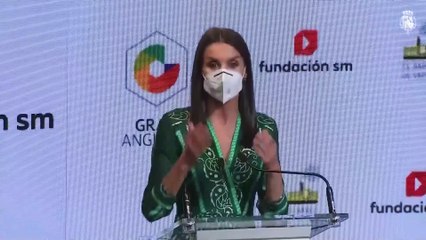 La reina Letizia rescata de su armario uno de sus vestidos favoritos