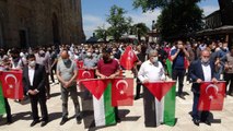 Son dakika haberleri... İsrail'in saldırılarında şehit olan Filistinliler için Bursa'da gıyabi cenaze namazı kılındı