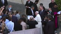 Papa comemora estar de novo entre os fiéis