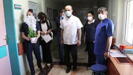 Son dakika... Fırat Üniversitesi Hastanesinde Hemşireler Günü kutlandı