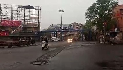 बारिश से गर्मी से राहत मिलने की खुशी...