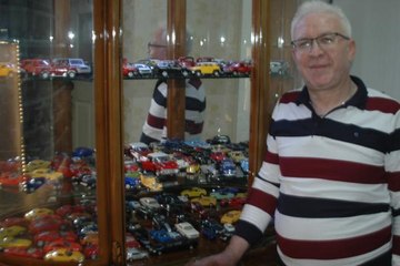 Yok böyle bir tutku! Maket araba koleksiyonuna 50 bin TL harcadı