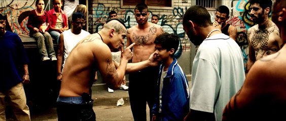 La ley de la calle (We Die Young) - Tráiler español