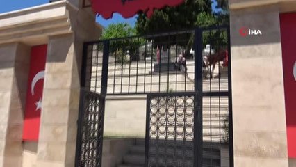 Şehadet haberini televizyondan öğrendiği oğlu için Antalya'dan Zonguldak'a taşındı