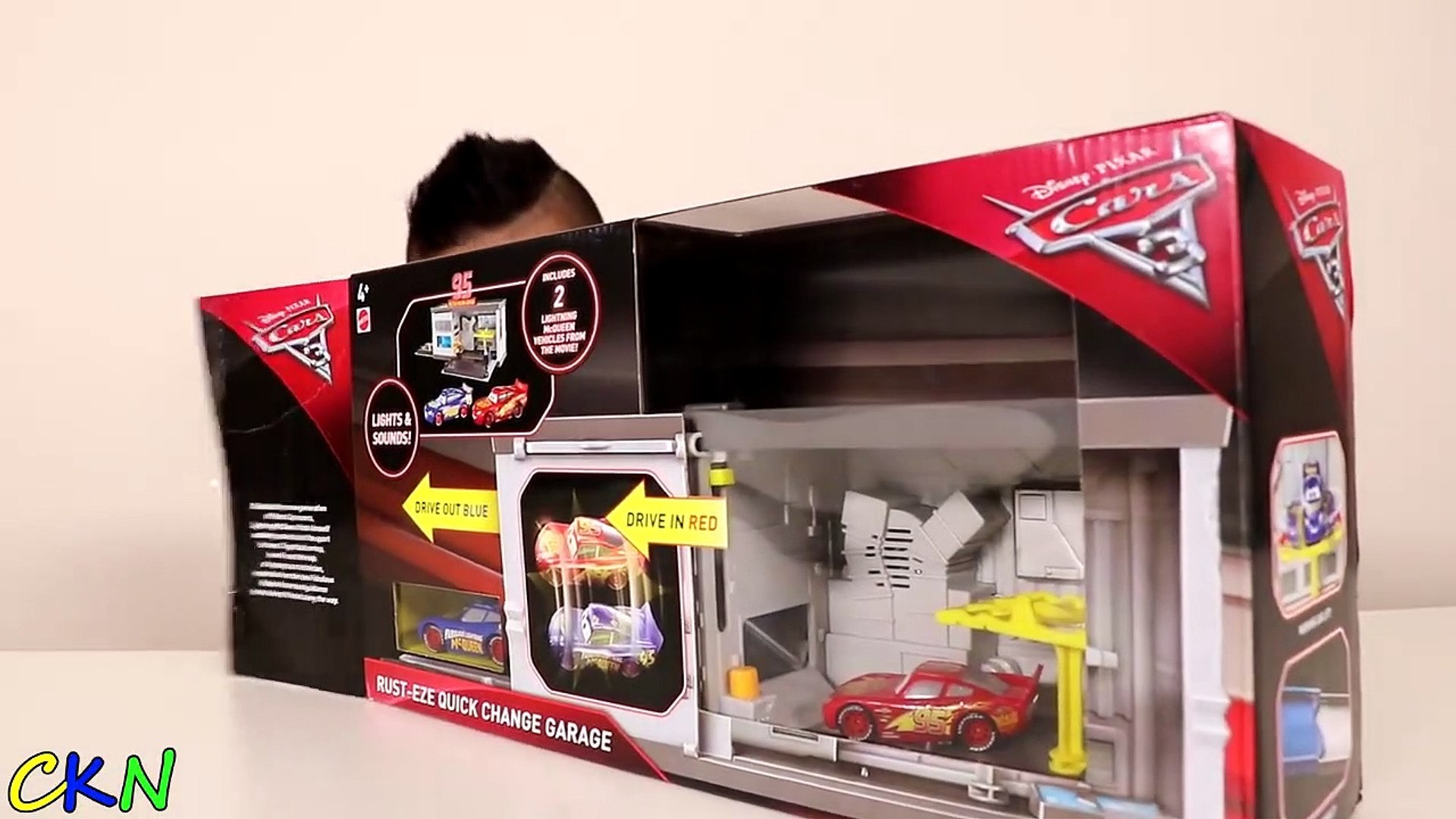 Cars 3 cheap garage playset