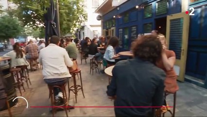 Déconfinement : des pistes pour retirer les masques sanitaires ?