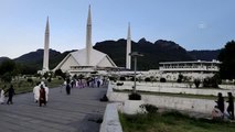 İSLAMABAD - Pakistan'da bayram namazı eda edildi