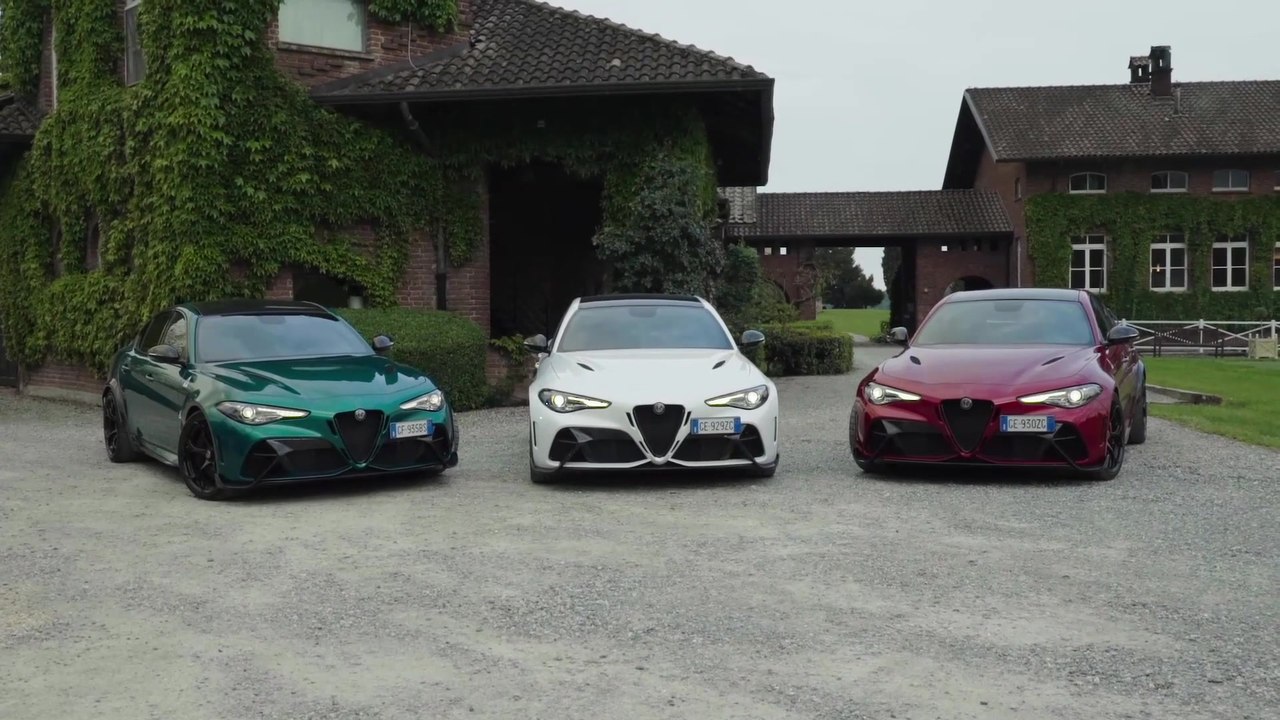 Alfa Romeo Giulia GTA - أسطورة تنزل إلى الشوارع