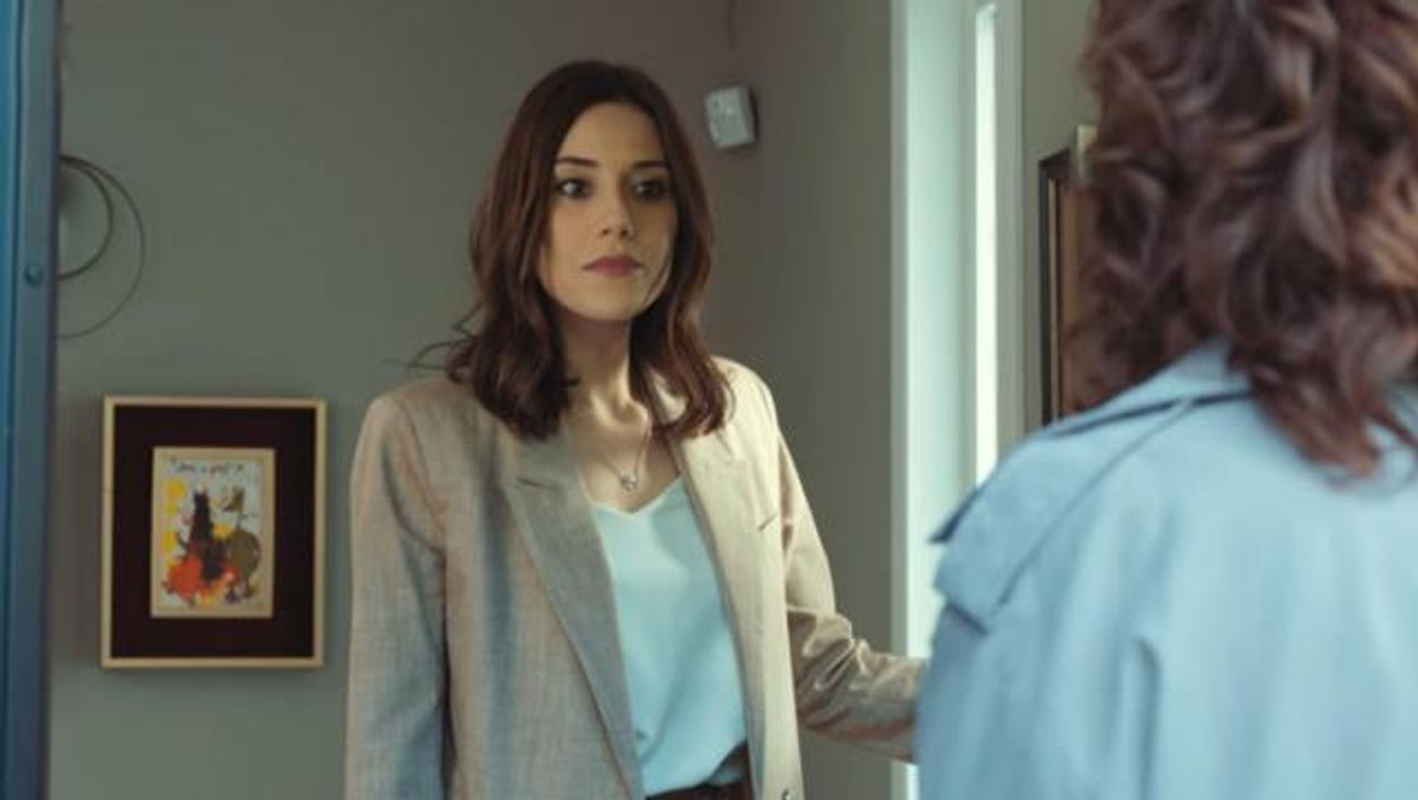 Sadakatsiz'de geçmişten gelen bir kişi Asya'yı şaşkına uğratıyor! Bennu Yıldırımlar ekrana geri döndü