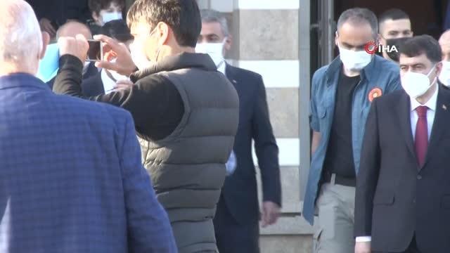 Son dakika haberleri: Fuat Oktay, Bu zulüm son bulacak - Cumhurbaşkanı Yardımcısı Fuat Oktay: - 1947'den beri devam eden bir zulümden bahsediyoruz.