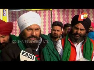 Sikh Panchayat Freemont California Donates Toilets & Sleeping Bags To Protesting Farmers At Delhi