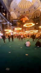 Ayasofya'da 87 yıl sonra ilk kez ''tam kapanma'ya rağmen binlerce kişiyle Ramazan Bayramı namazı!