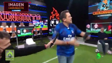 El ataque de risa de Pedrerol antes de empezar su editorial