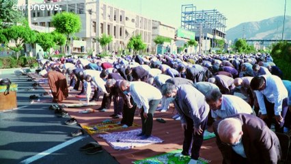 بالصور والفيديو: هكذا احتفل العالم الإسلامي بعيد الفطر