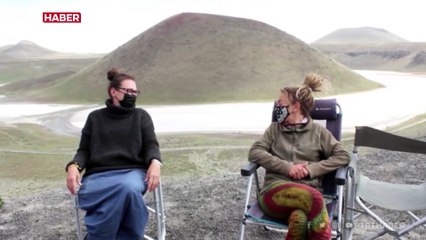 Karavanla dünya turuna çıkan turistler Meke Gölü'nde kamp kurdu