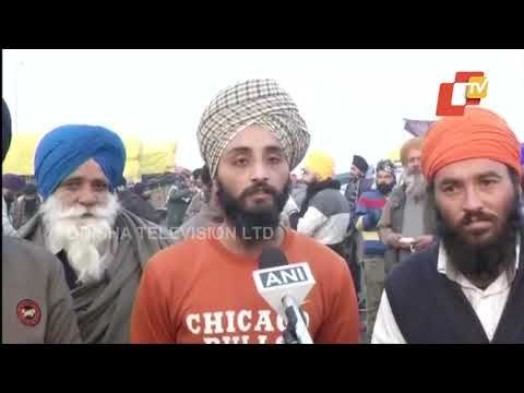 Volunteers Distribute Food To Protesting Farmers