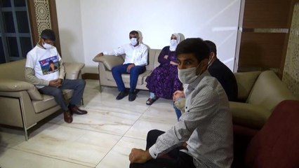 Çocukları dağa kaçırılan aileler, bir bayrama daha gözü yaşlı girdi