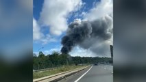 Val-d’Oise : le risque de pollution écarté après l’incendie sur le site Seveso de Bezons