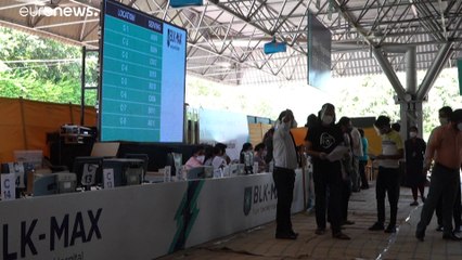 الهند.. لقاح "كوفيد-19" خشبة خلاص تحلمُ الشبيبة في الوصول إليها