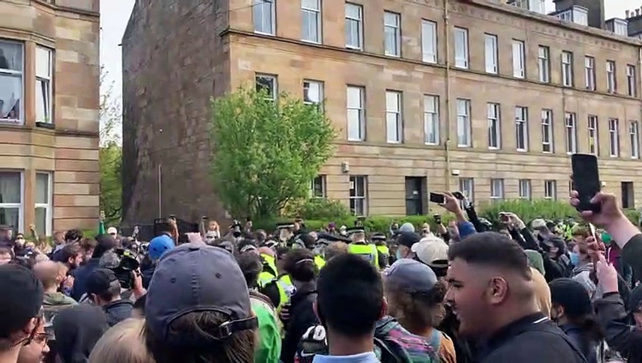 Kenmure Street protest 2