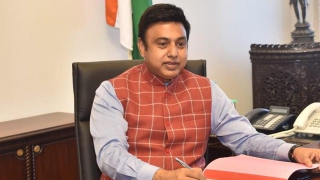 Kejriwal is misleading the public on the vaccine: zafar