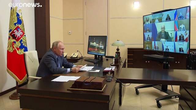 Казань: учителей и сотрудников школы нагрядят