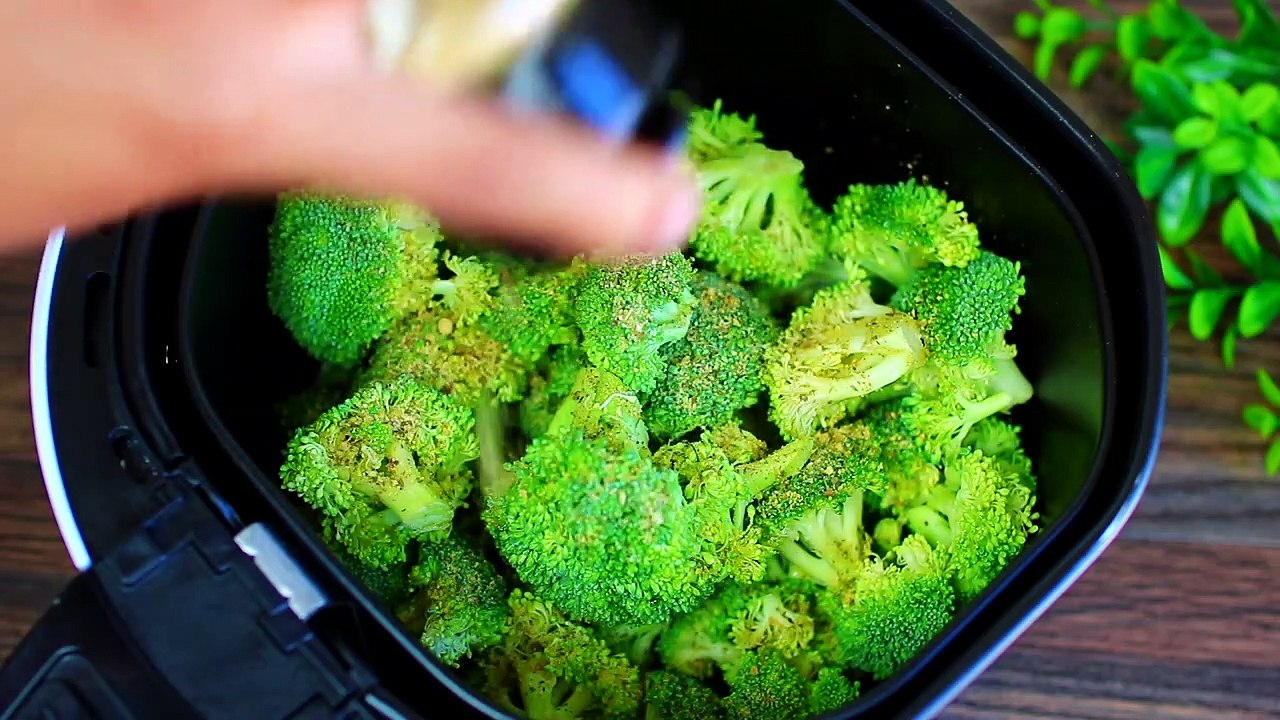 The Best Ever Baked Chicken Breast Recipe - How To Make Juicy Tender Baked Chicken Breasts