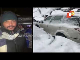 Tourists Stuck In Manali After Heavy Snowfall Chokes Road