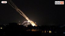 Israel fires artillery into Gaza, Palestinian rocket attacks persist