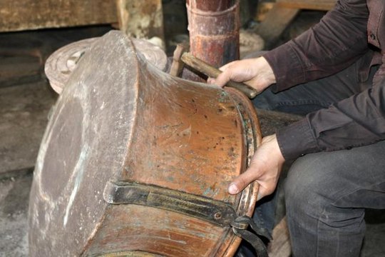 Bayburt'ta son bakırcılar zamana direniyor