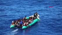 ANKARA-Libya açıklarında 97 düzensiz göçmen, TCG Gaziantep'in girişimi ve Libya Sahil Güvenliğinin müdahalesiyle kurtarıldı