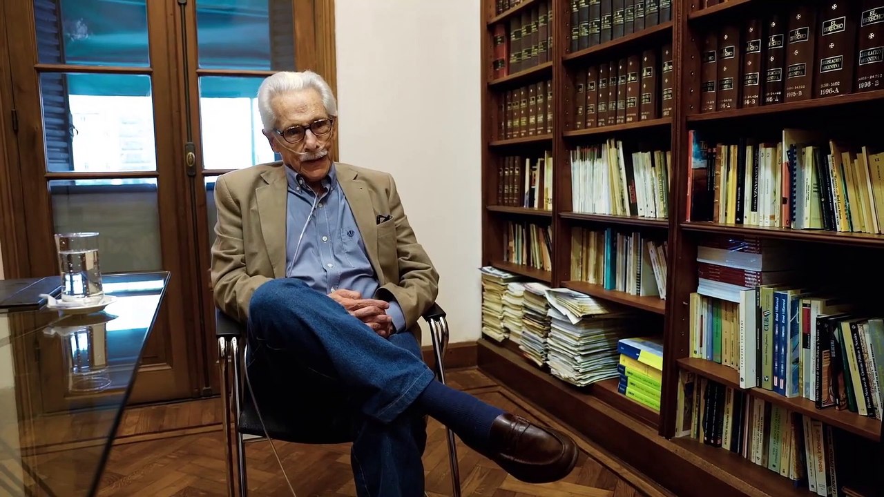 Una casa sin cortinas - Tráiler