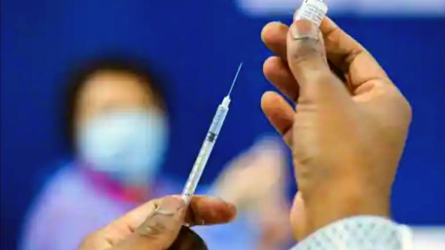 Corona Virus के खिलाफ Covaxin, Covishield या Sputnik V कौन है सबसे Effective| Boldsky