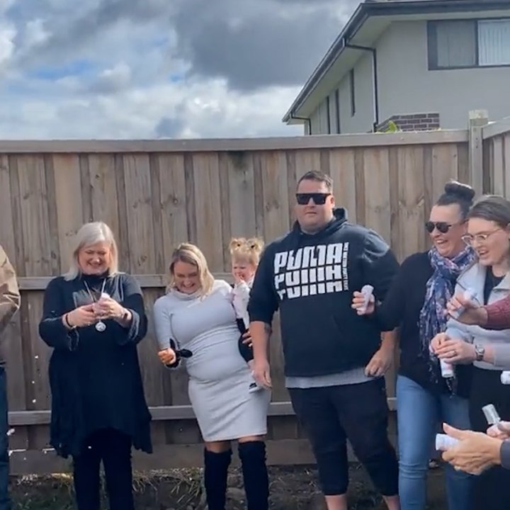 La réaction hilarante de cet homme lors du "Gender Reveal"