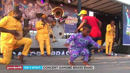 BÉNIN  JOURNÉE DE L'UNION EUROPÉENNE  RÉGAL DE GANGBÉ BRASS BAND À LA PLAGE FIDJROSSÈ