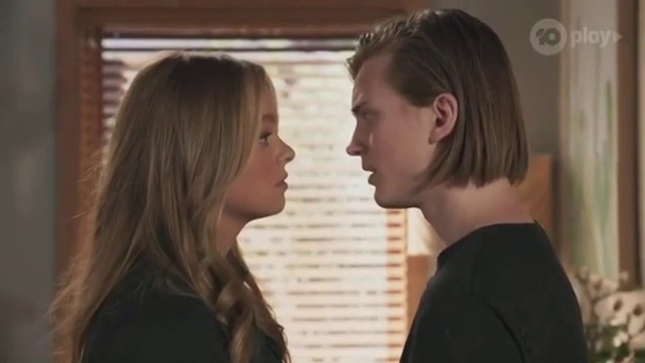 Neighbours 8621 Episode 14th May 2021,Neighbours 14 May 2021,Neighbours May 14 2021,Neighbours 14-05-2021,Neighbours May 14 2021,Neighbours 14th May 2021,Neighbours 14/05/2021,Chloe and Nicolette,Neighbours today’s episode,Neighbours new episode,Chloe,Nic