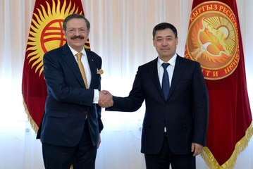 - Kırgızistan Cumhurbaşkanı Caparov, TOBB Başkanı Hisarcıklıoğlu'nu kabul etti
