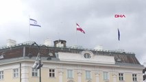 Son dakika! Avusturya Başbakanlık binasına İsrail bayrağı çekti