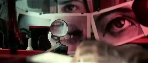 Maroon 5 - Animals (Official Music Video)