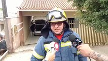 Umuarama: Veículo fica destruído após pegar fogo em garagem de residência