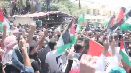 Ürdünlüler sınıra gelerek Filistin'e destek gösterisi düzenledi (2)