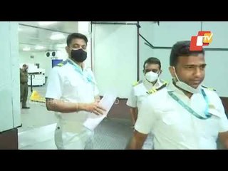 COVISHIELD Consignment Being Sent To Colombo & Bahrain From Mumbai