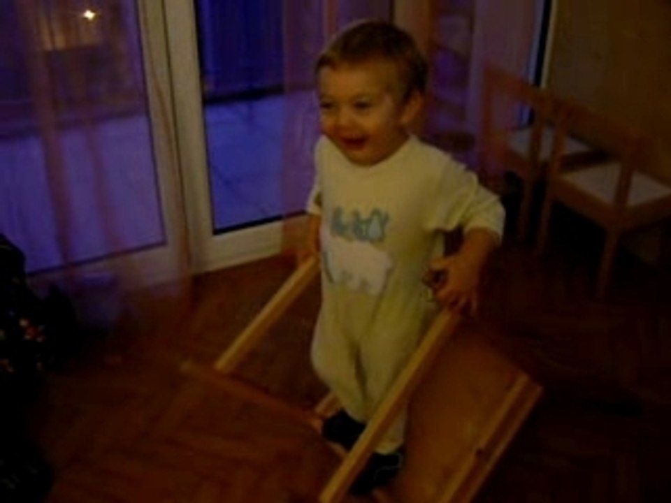 Une chaise...
