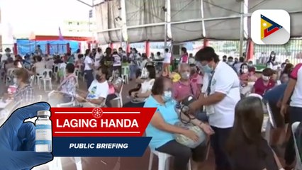 Pagbabakuna sa senior citizens sa Calinan Elementary School, Davao City, ipinagpatuloy sa kabila ng sungit ng panahon