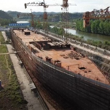 Chine : Une réplique grandeur nature du Titanic sort de terre