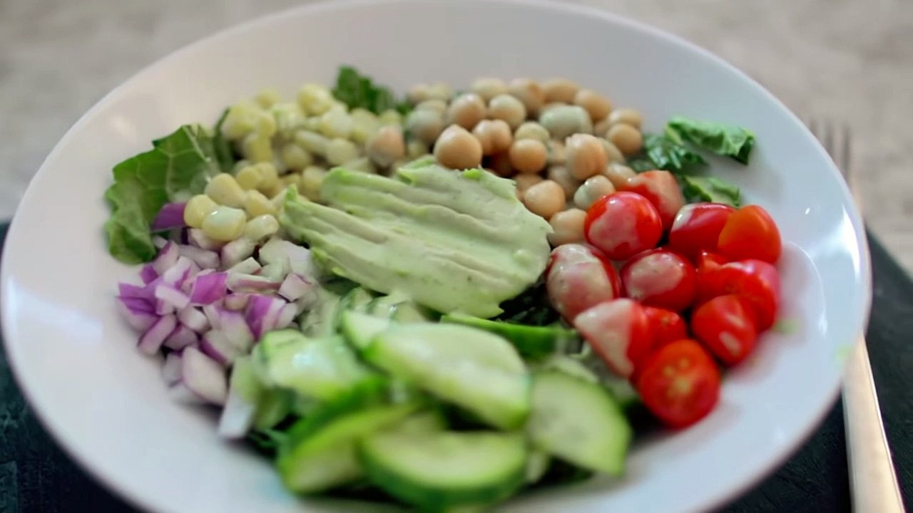 Easy + Healthy Recipes For College Students | Ella Elbells