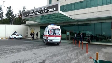 Diyarbakır'da bayram günü kıskançlık vahşeti...71 yaşındaki cani koca, 25 yıllık eşini 5 yerinden bıçaklayarak öldürdü