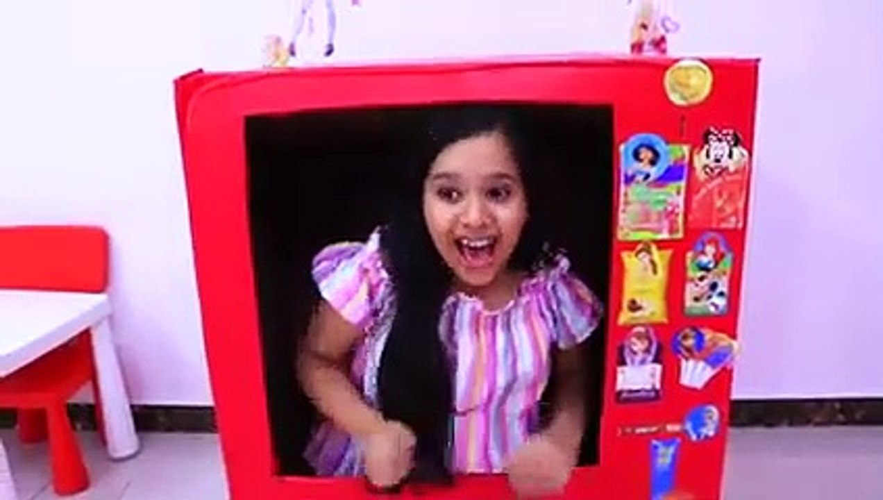 شفا و سوسو فتحوا ماكينة عصيرات _Shfa new Funny stories about Toys for  children - فيديو Dailymotion