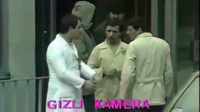 Savaş Ay eczacı kılığına girip insan tüccarlarını böyle deşifre etmişti